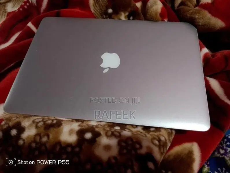 Apple MacBook Air 2011