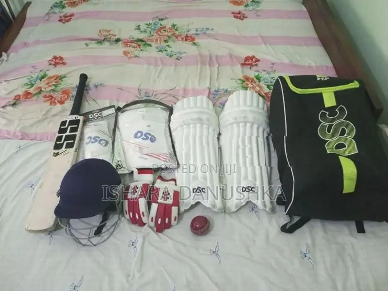 Cricket Equipment Set