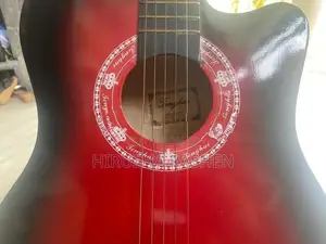 Box Guitar