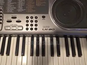 Casio LK 80 Keyboard