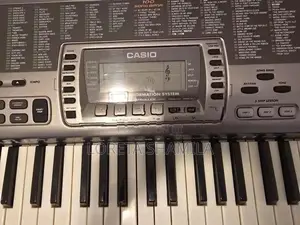 Casio LK 80 Keyboard