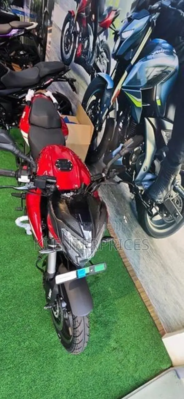 Bajaj Pulsar NS200 2026