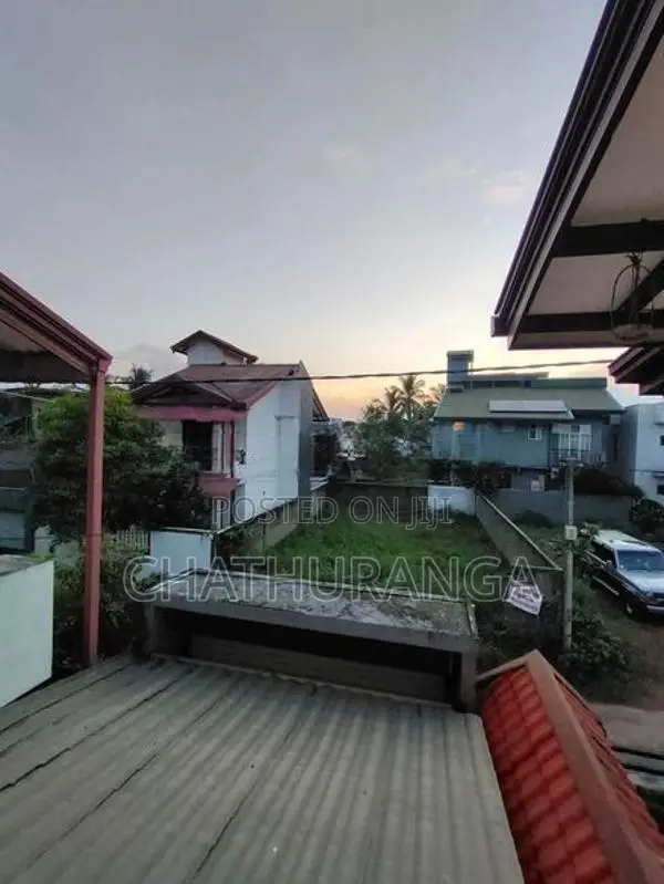 Half Complete New House Sale Kadawatha