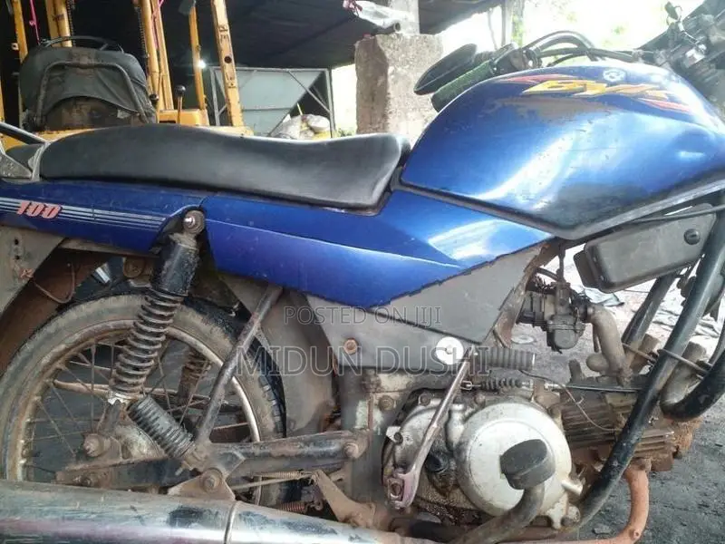 Bajaj Byk 2004
