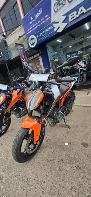 KTM Duke 160 2026