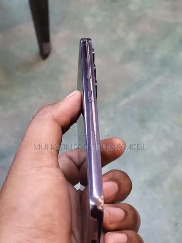 Samsung Galaxy S23 (Used)