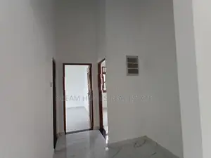 Modern Family House for Sale – Highly Residential Area in Kesbewa