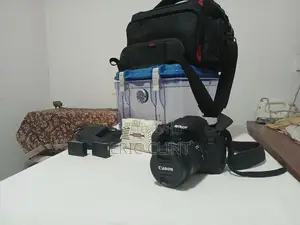 Canon DSLR Camera