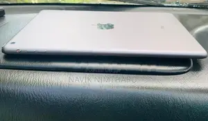 Apple iPad Air (Used)