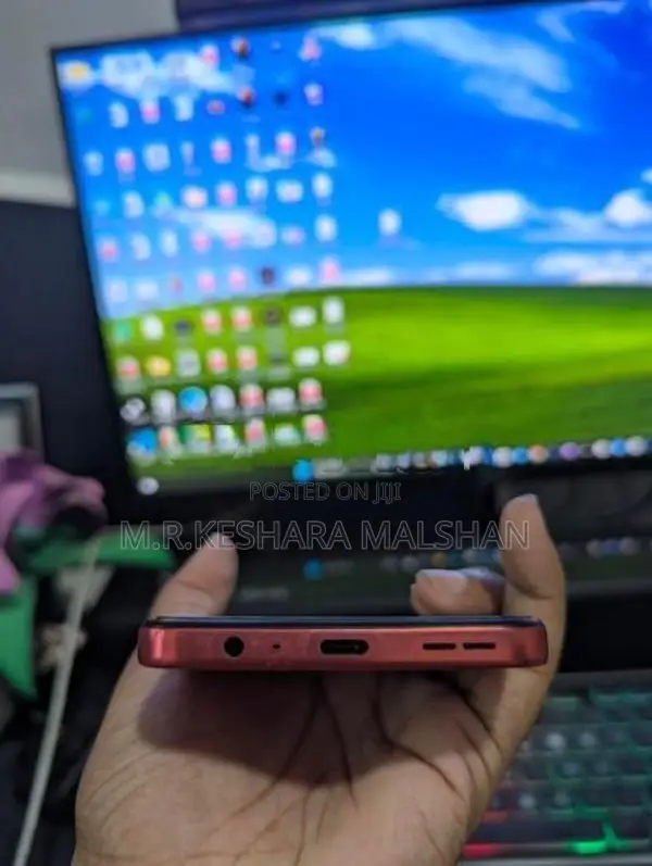 HMD Crest Max 8GB 256GB (Used)