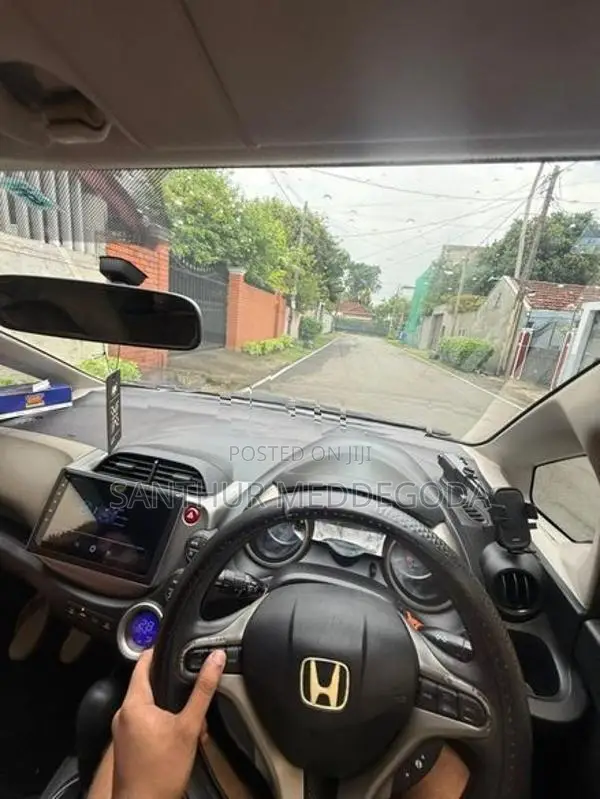 Honda Fit GP1 2012