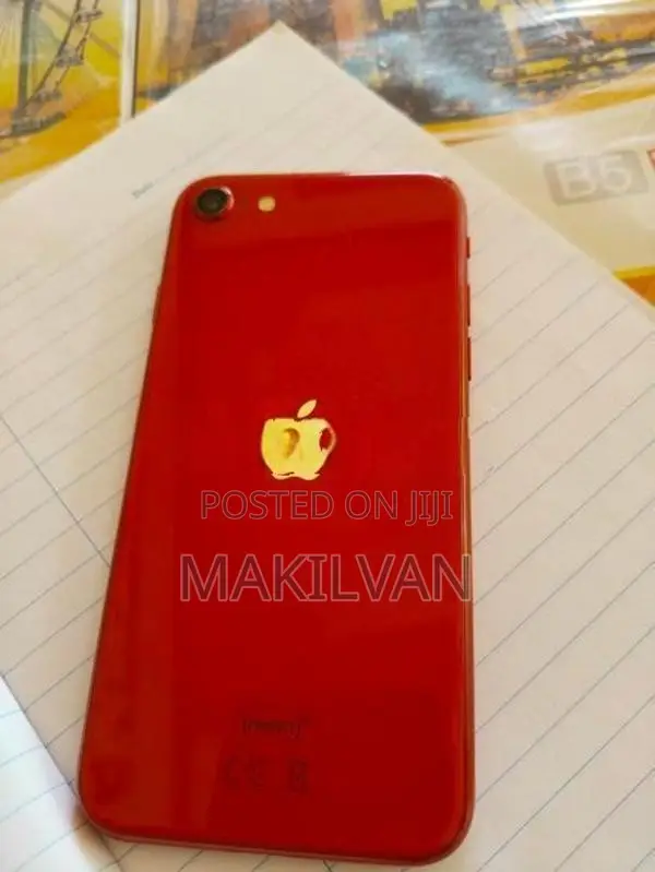 Apple iPhone SE (Used)