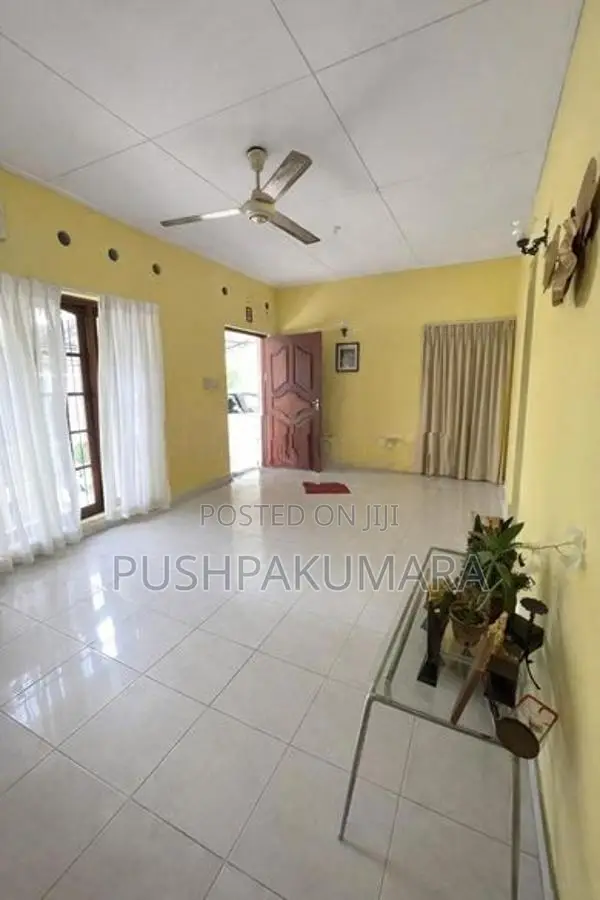 House for Rent in Nugegoda ( File No 5399 B)