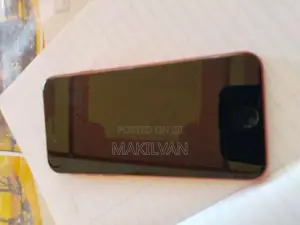 Apple iPhone SE (Used)