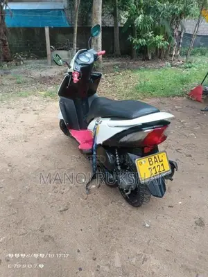 Honda Dio 2013