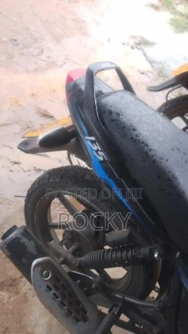 Bajaj Discover 135 2012