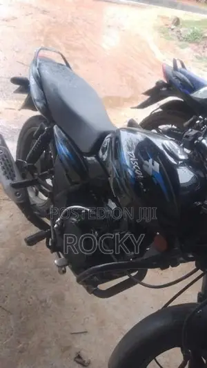 Bajaj Discover 135 2012