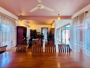 4 Bedroom Modern House in Colombo Suburbs