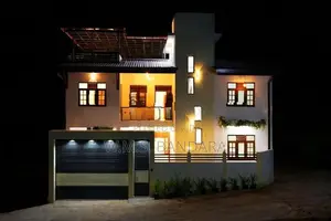House for Sale Yakkala K1 20/05