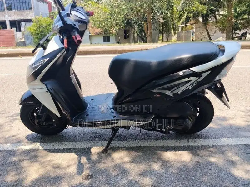 Honda Dio 2017
