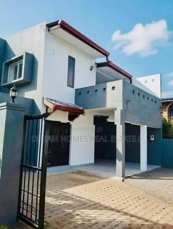 House for Sale in Pannipitiya