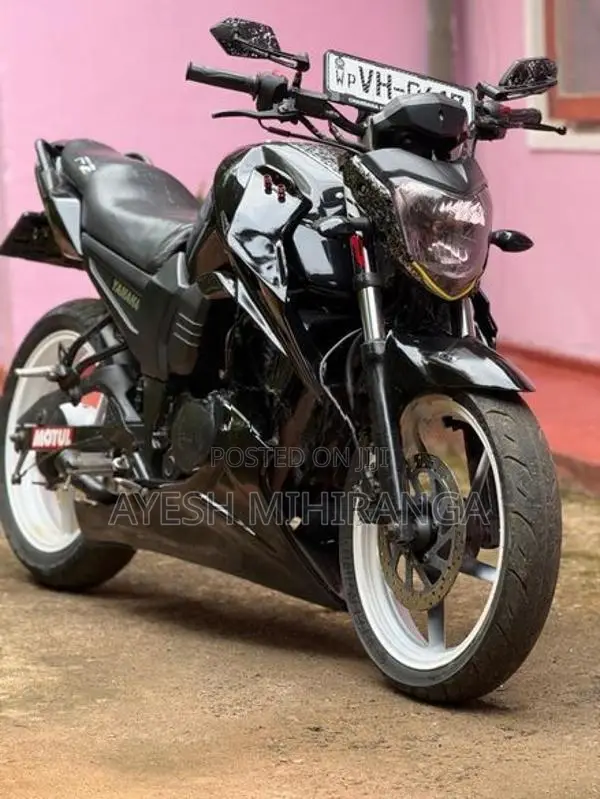 Yamaha FZS V1 2010