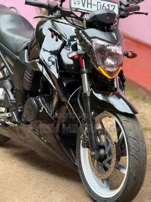 Yamaha FZS V1 2010