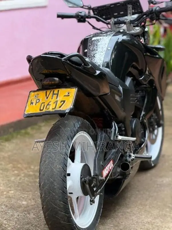 Yamaha FZS V1 2010