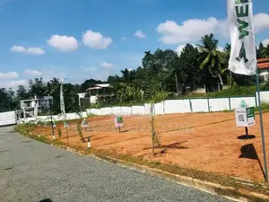 Best Land For sale in Athurugiriya