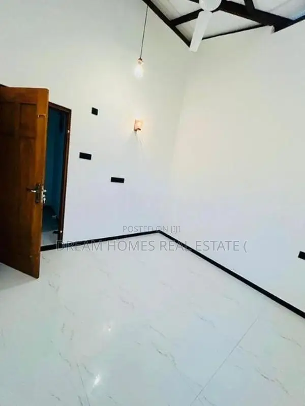 Brand New Modern Luxury Home for Sale – Ratmalana