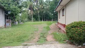 Land for Sale Garage Junction Maharagama