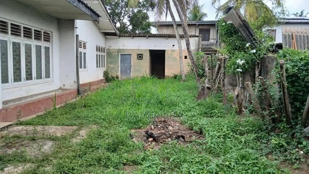 Land for Sale Garage Junction Maharagama