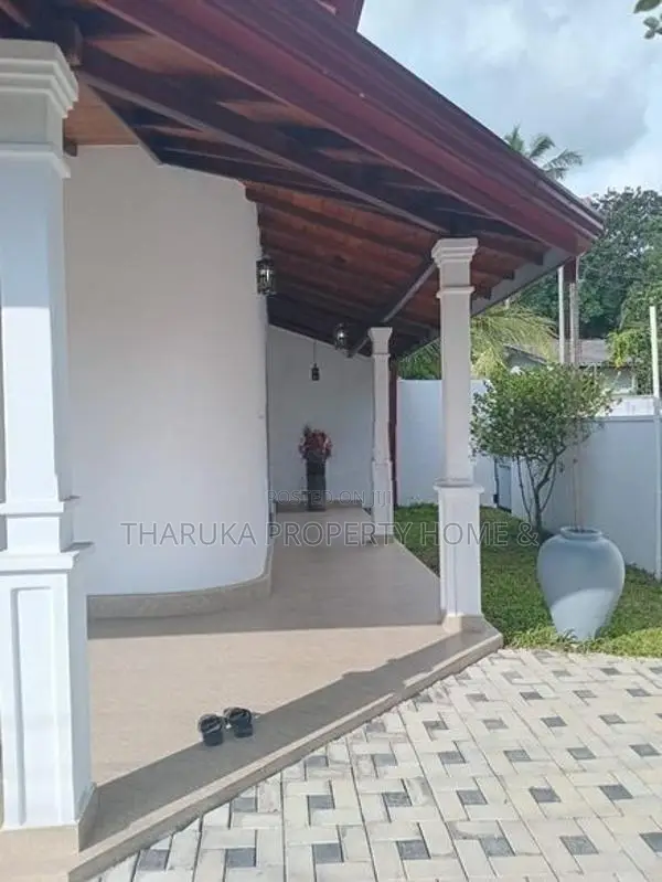 Brand New House For Sale Kesbewa