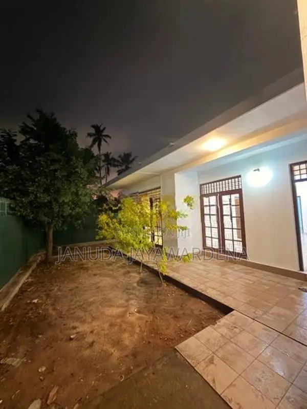 4 Bedroom House For Rent In Kapuwatta
