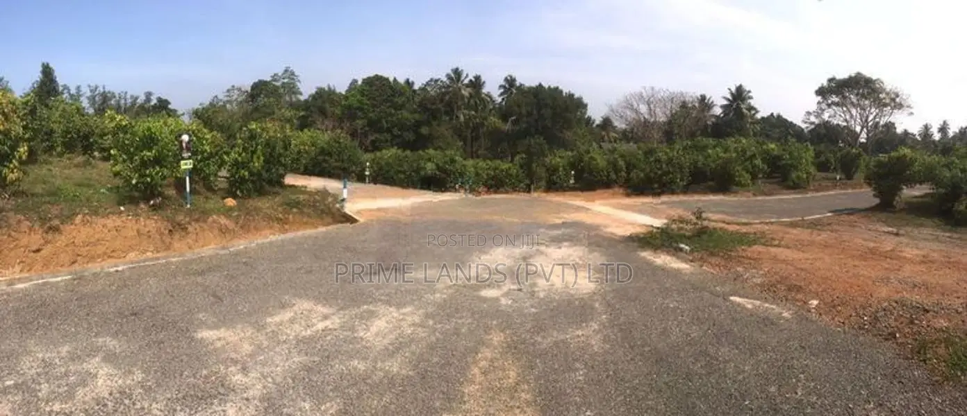 කලුතර නගරයට විනාඩි 5යි බිම් කොටස්