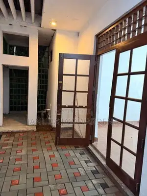 4 Bedroom House For Rent In Kapuwatta