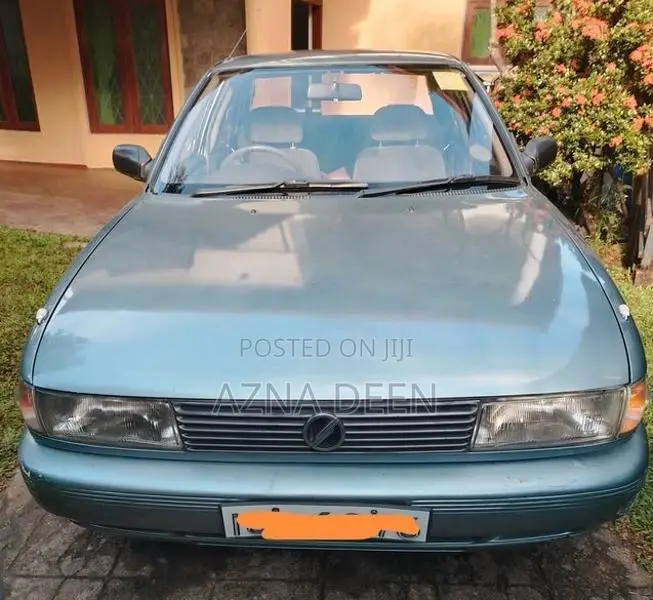 Nissan Sunny 1992