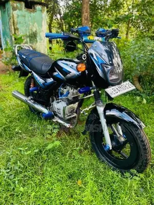 Bajaj CT100 2014