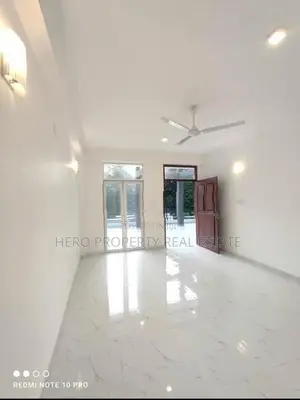Modern Luxury House for Rent in Battaramulla