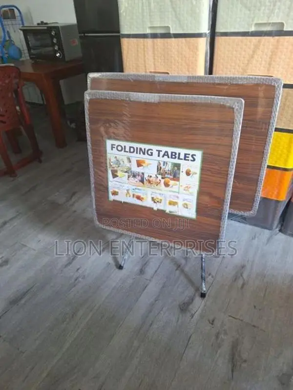 Folding Tables 2×2 Ft