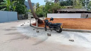 Land Plots for Sale in Pelawaththa