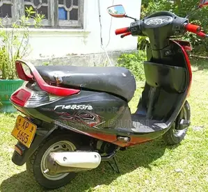 Hero Pleasure 2012