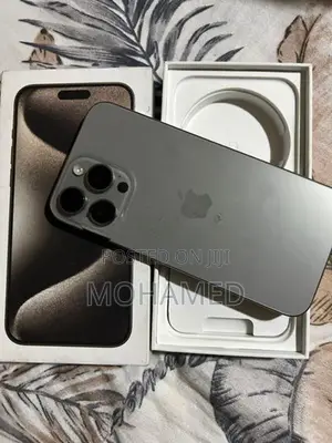 Apple iPhone 15 Pro Max 256GB (Used)