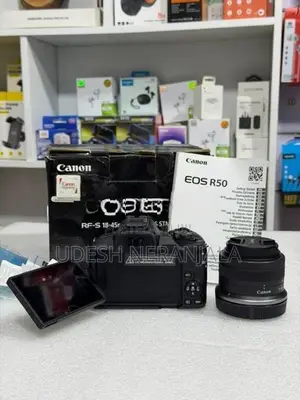 Canon R50