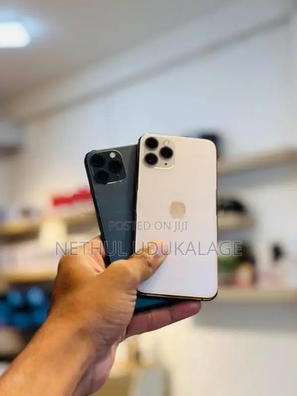 Apple iPhone 11 Pro 256GB (Used)