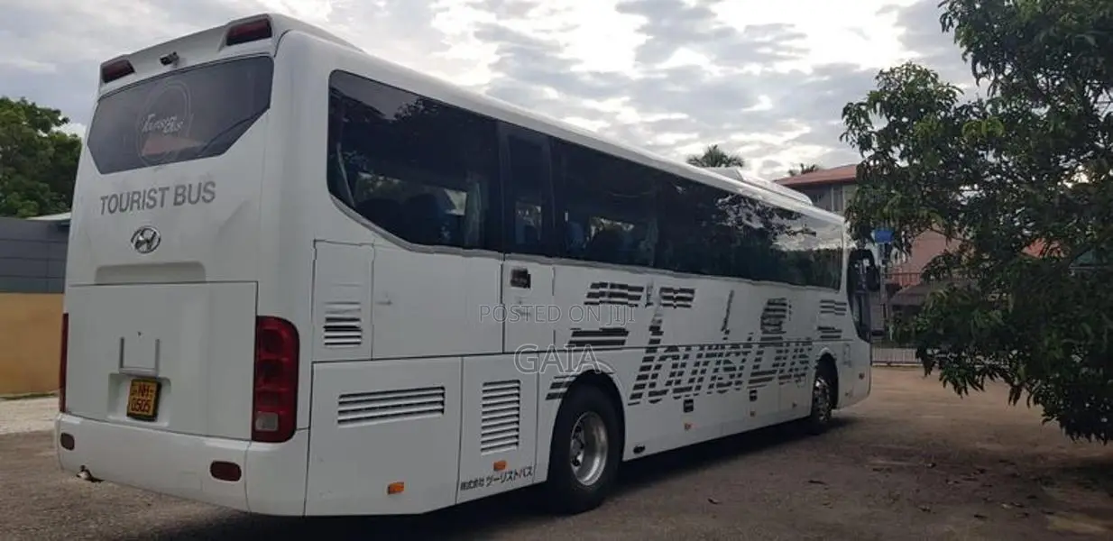 Hyundai Universe 2012