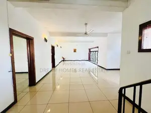 Prime Luxury Residence with Two Annexes for Sale in Colombo 06