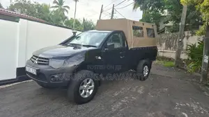 Mitsubishi L200 2014