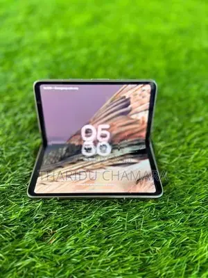 Google Pixel Fold 256GB (Used)