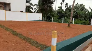 Land in Piliyandala
